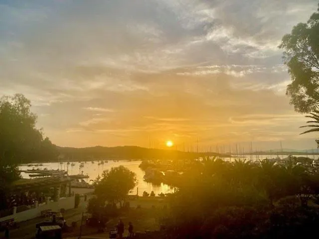 Incroyable T3 Vue Mer Avec Magnifique Terrasse Porquerolles 0*,  France